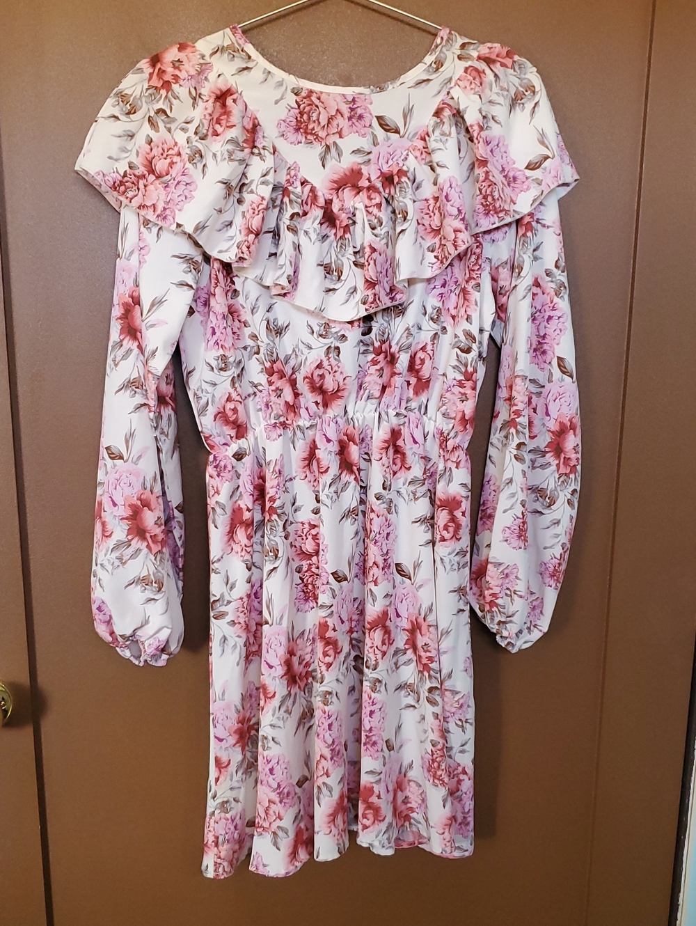 SHEIN Cream Dress with Pink Floral Ruffle Detail
